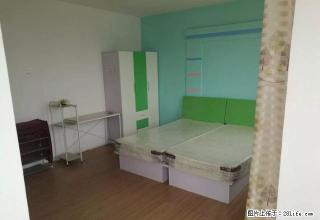 (单间出租)个人润语 大主卧和小次卧各一间 精装修水电暖无线网全包包入住 - 呼和浩特28生活网 hu.28life.com