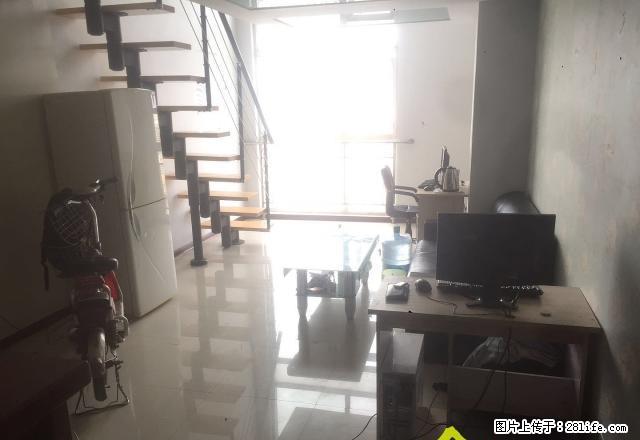 《信義房产》 长乐宫附近 精装复式公寓 简单大气 家具齐 - 房屋出租 - 房屋租售 - 呼和浩特分类信息 - 呼和浩特28生活网 hu.28life.com